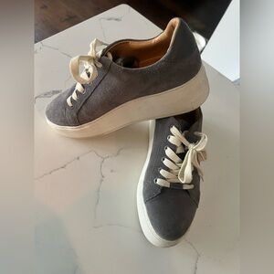 J/SLIDES Gray and White Women's Sneakers